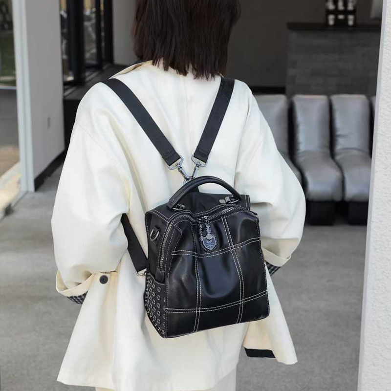 New Women's Backpack Fashion G - Luxury Bags Leather 评论和价格